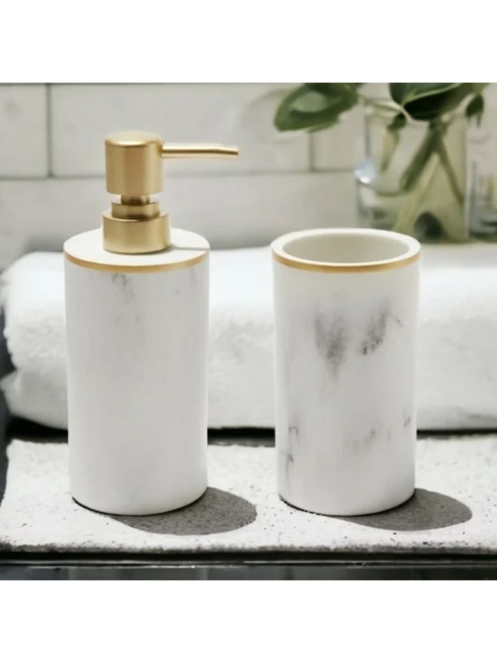 Sunday Citizen Marble Resin Bath Set